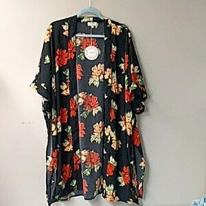 Umgee Black Floral Kimono